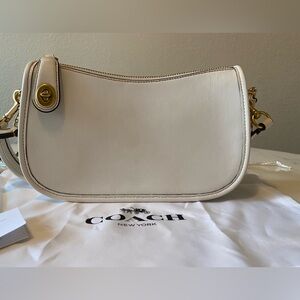 Coach Swinger Bag